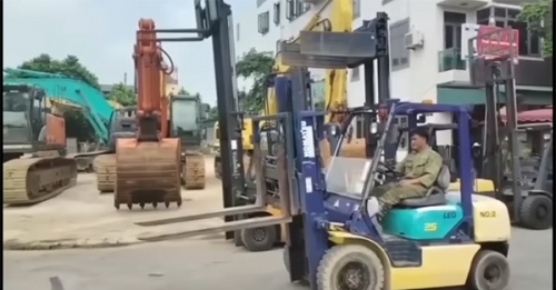 Xe nâng nhật bãi tại Bắc Ninh