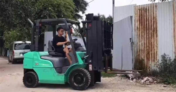 Xe nâng điện cũ giá rẻ chất lượng tại Bắc Ninh