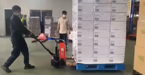 Xe nâng điện mini tại Bắc NInh